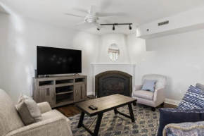 8 Village Lane 401